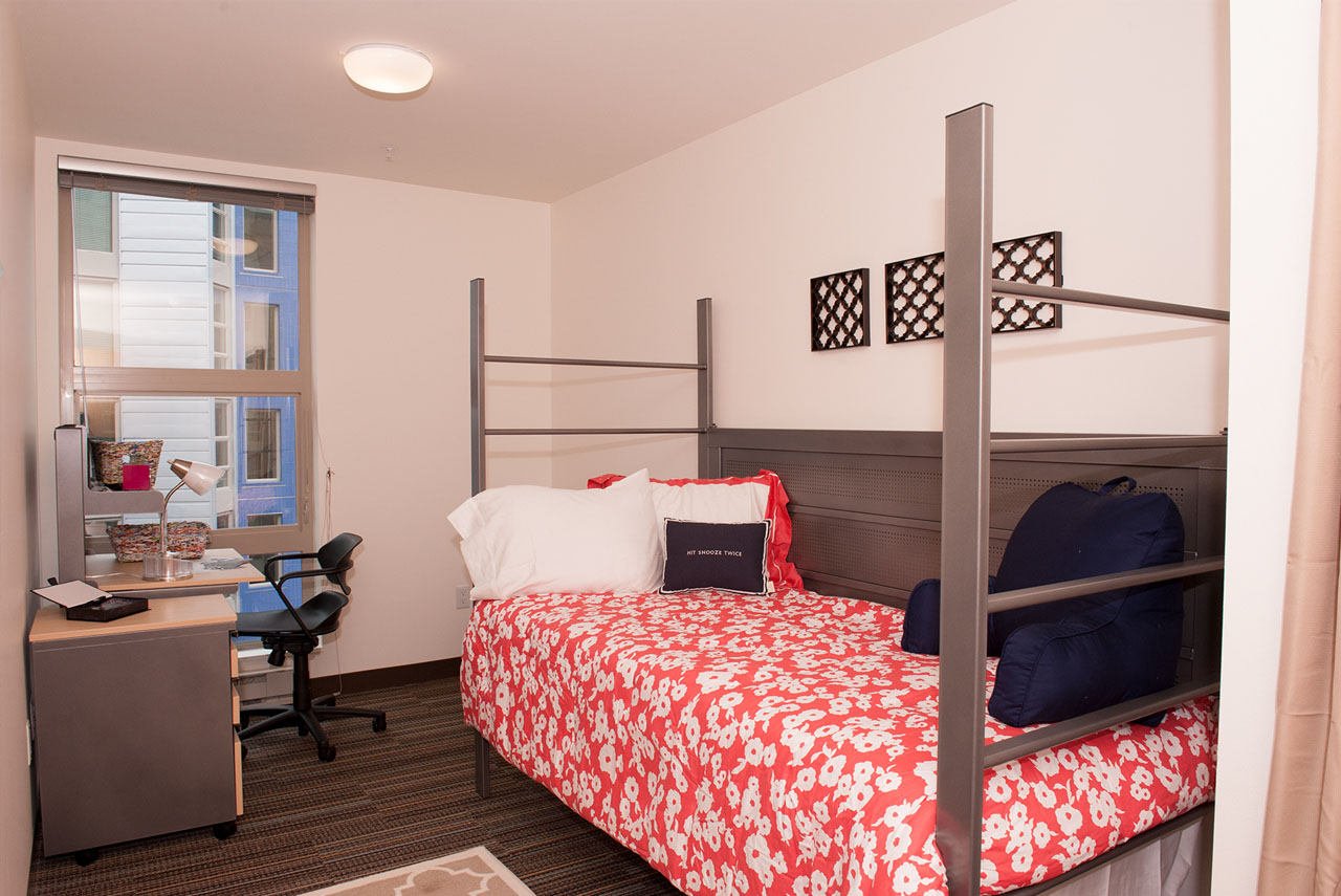 Mercer Court single room in shared apartment